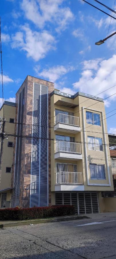 Buena Vista Suites Армения Екстериор снимка